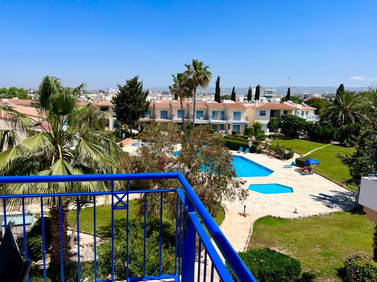 Golden Palms Paradise Garden Пафос Екстериор снимка