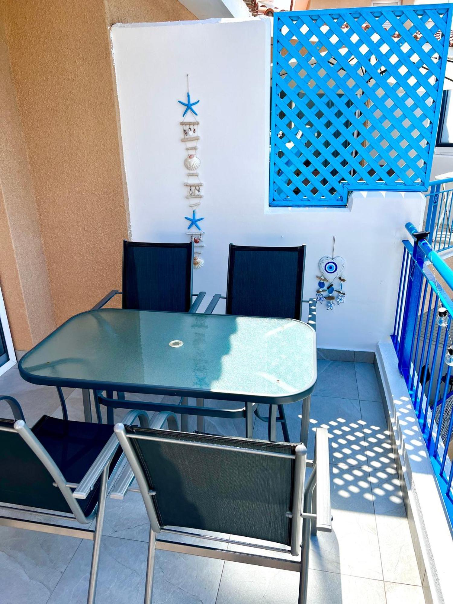 Golden Palms Paradise Garden Пафос Екстериор снимка