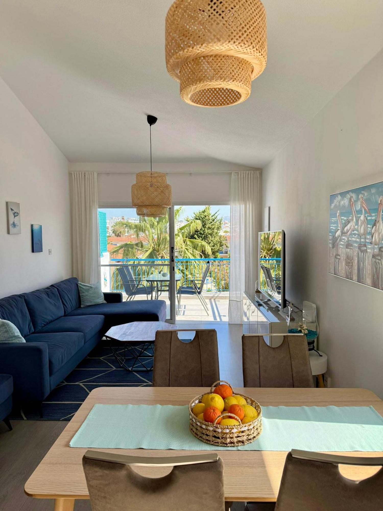 Golden Palms Paradise Garden Пафос Екстериор снимка
